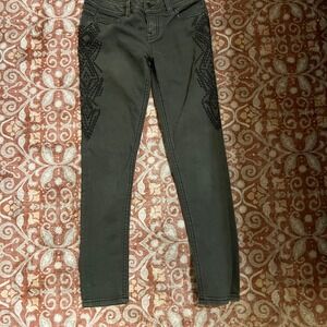 Miss Me Standard Skinny Olive Green Embroidered jeans Sz 28
